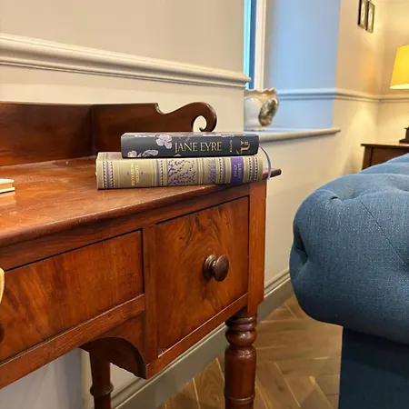 Holiday home The Blue Door *