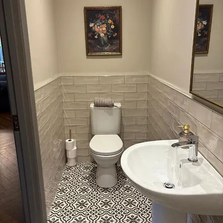 Holiday home The Blue Door