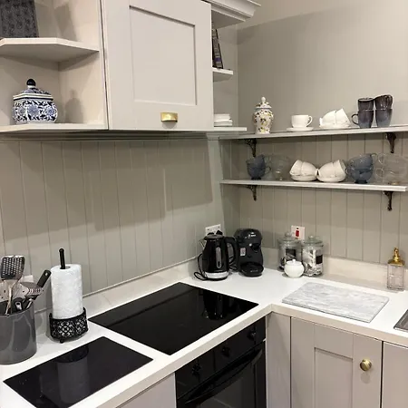 The Blue Door Σπίτι διακοπών Castleisland