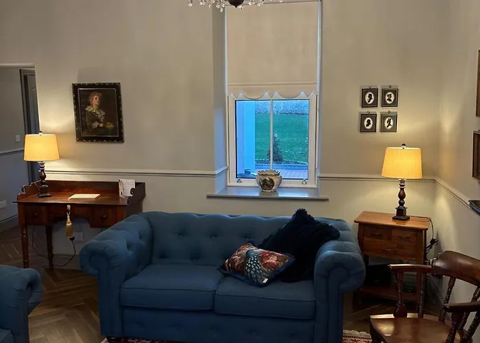 Tatil Evi The Blue Door *