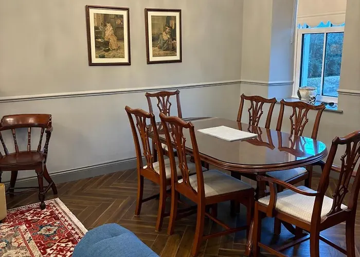 The Blue Door Tatil Evi