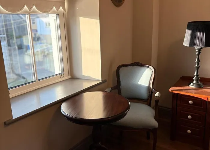 The Blue Door Tatil Evi *